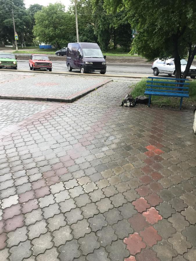 Уютная квартира Каменце-Подольском Каменец-Подольский Экстерьер фото