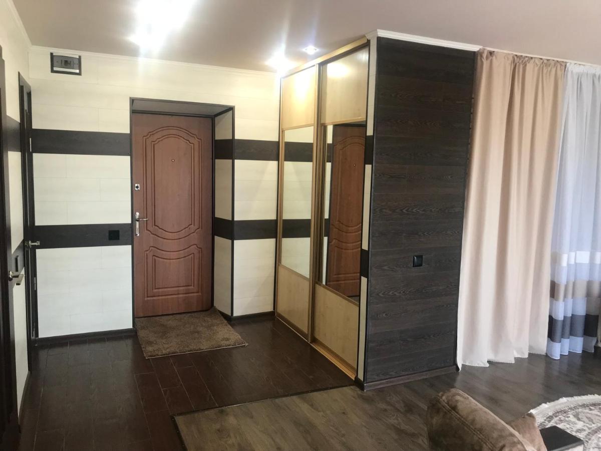 Уютная квартира Каменце-Подольском Каменец-Подольский Экстерьер фото